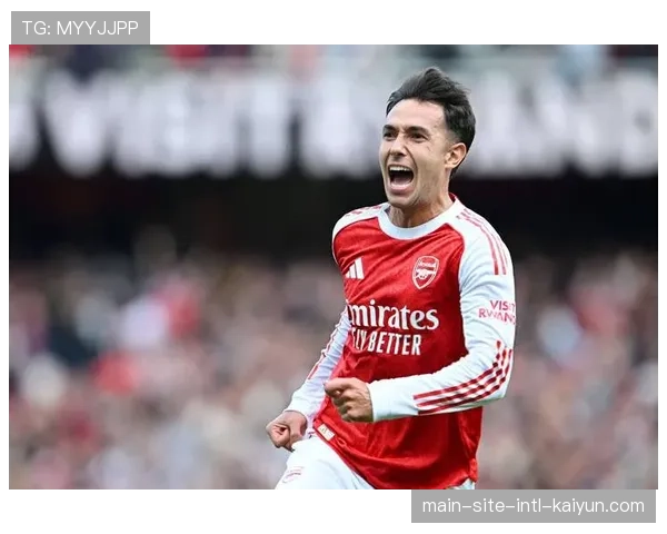 阿森纳客场四球大胜热刺 埃泽哲凯赖什双双梅开二度